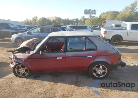 1989 Plymouth Horizon Expo z USA, uszkodzony, nr VIN 1P3BL18D0KY431472